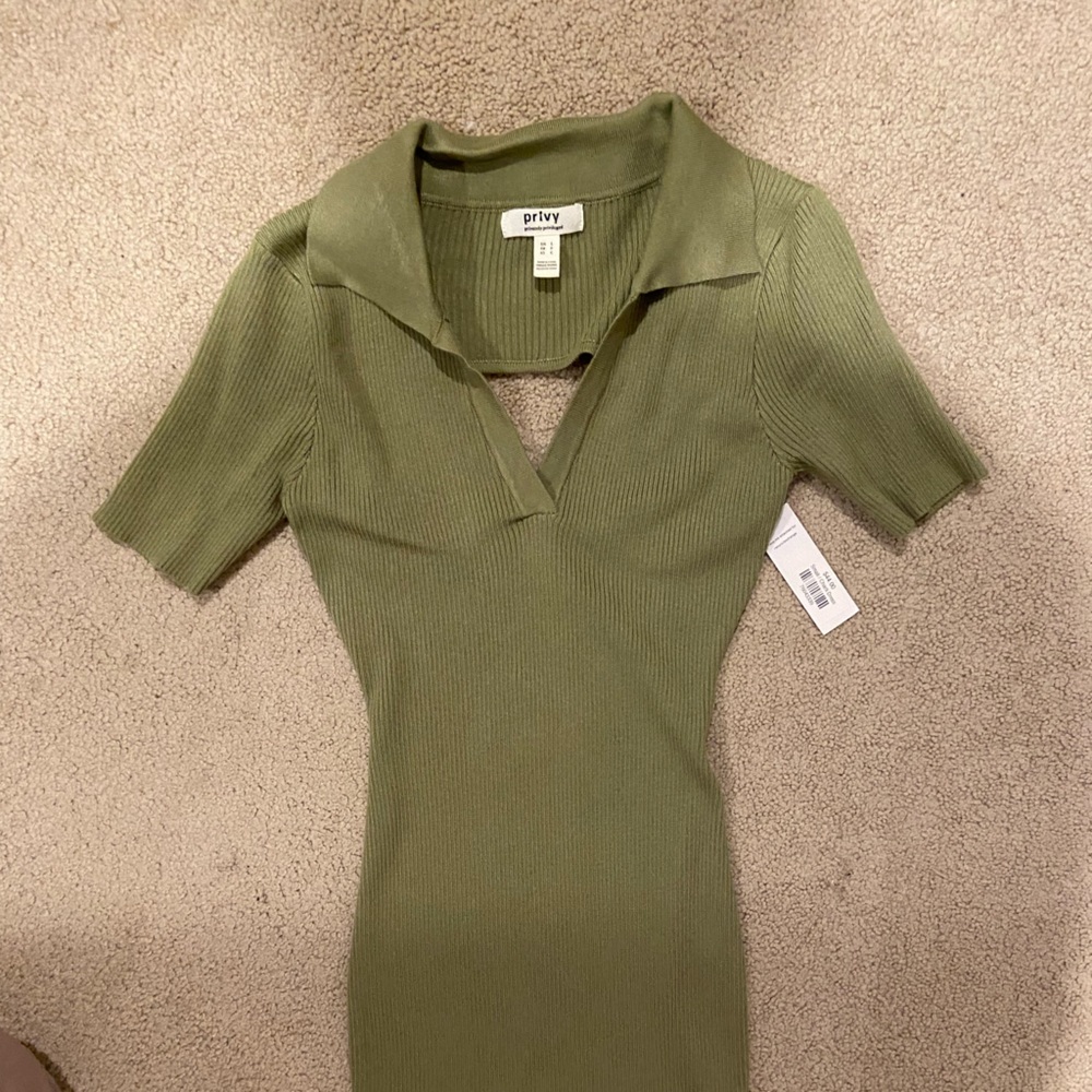 Green bodycon sweater dress with open back